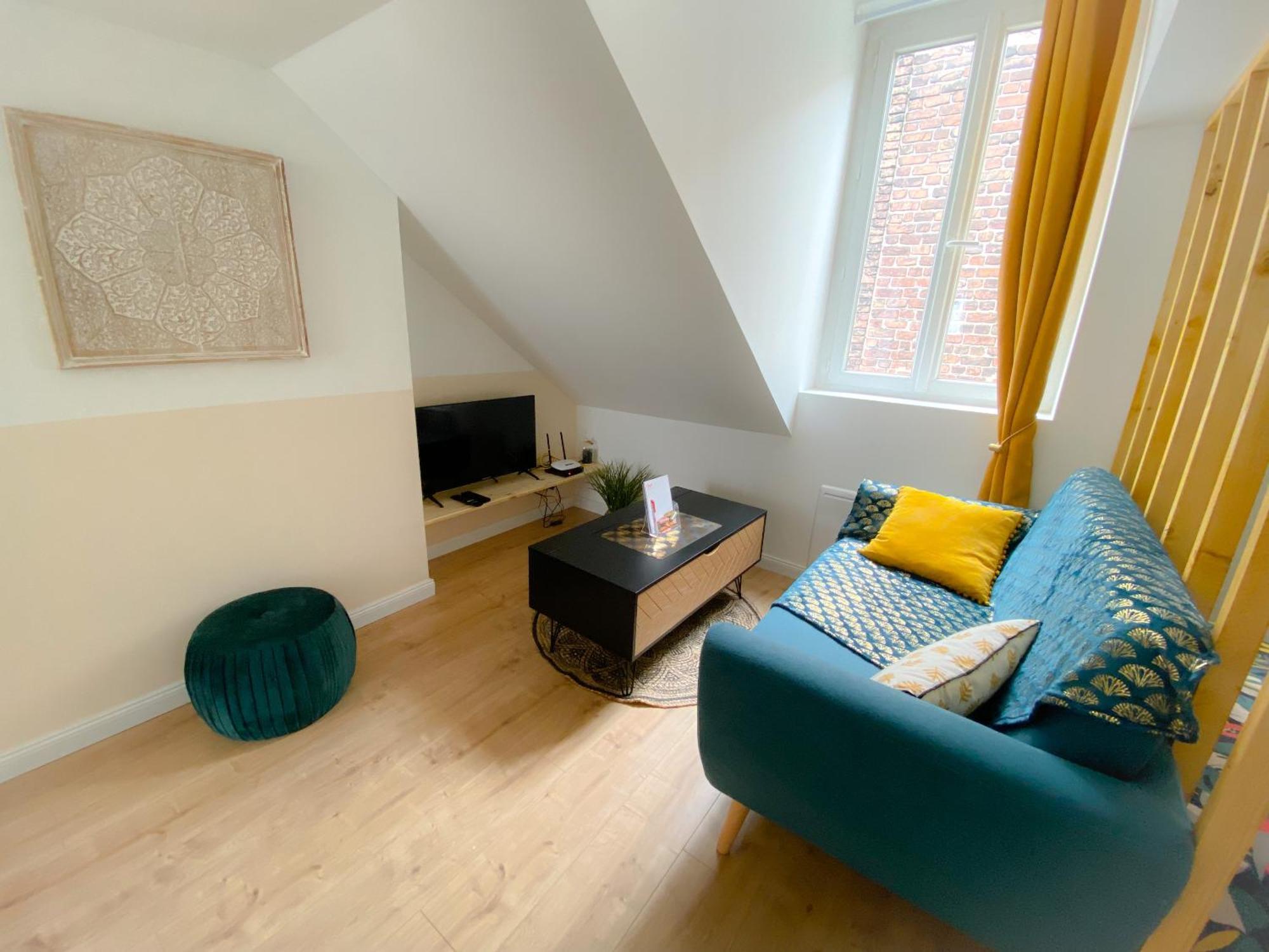 Le Temple 2 Apartment Calais Ngoại thất bức ảnh